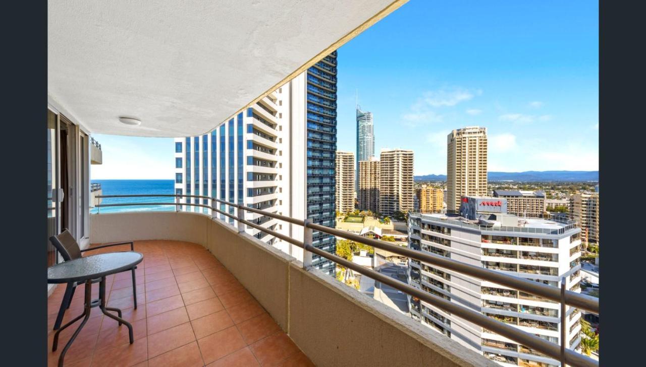 Zenith Ocean Front Apartments Голд-Кост Екстер'єр фото